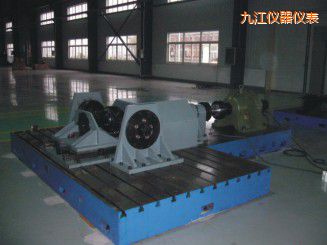 九江微機(jī)控制驅(qū)動橋總成扭轉(zhuǎn)試驗(yàn)機(jī)