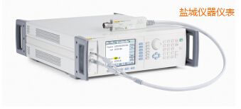 �}��Low Phase Noise Reference Source