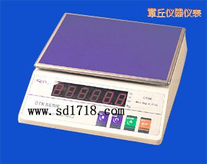 章丘電子天平,3000g,0.5g